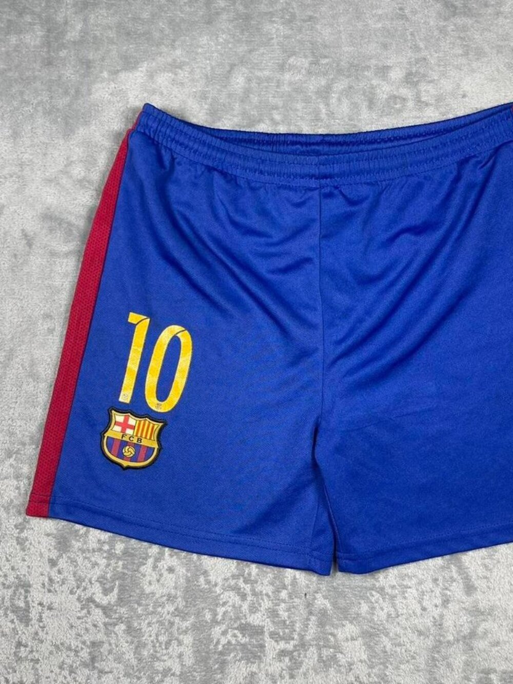 FC Barcelona Lionel Messi #10 Soccer Shorts Blue Red Youth Size 26 Drawstring